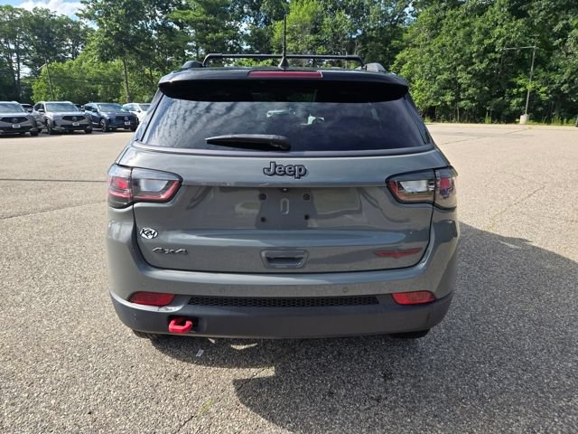 Used 2022 Jeep Compass Trailhawk w/ Trailhawk Elite Group AWD/4WD image 4