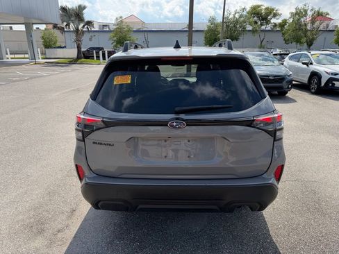 Used 2025 Subaru Forester Premium w/ Convenience Package #1 AWD/4WD image 6