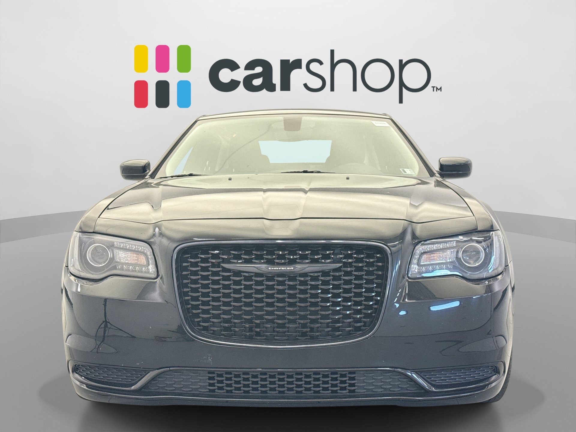 Used 2023 Chrysler 300 Touring w/ Sport Appearance Package RWD image 8