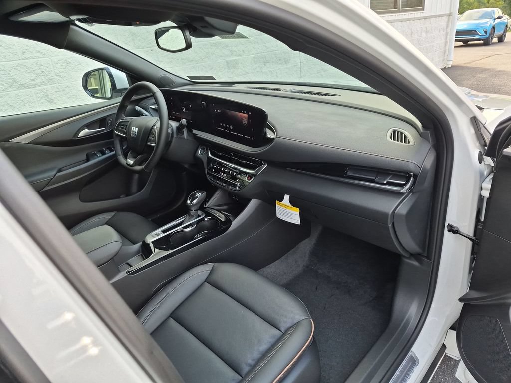 New 2026 Buick Envista Preferred FWD image 37