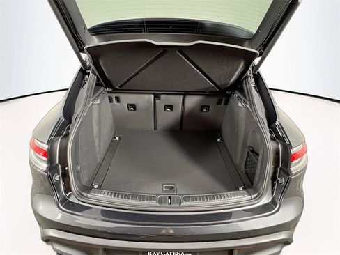 New 2026 Porsche Macan Turbo image 28