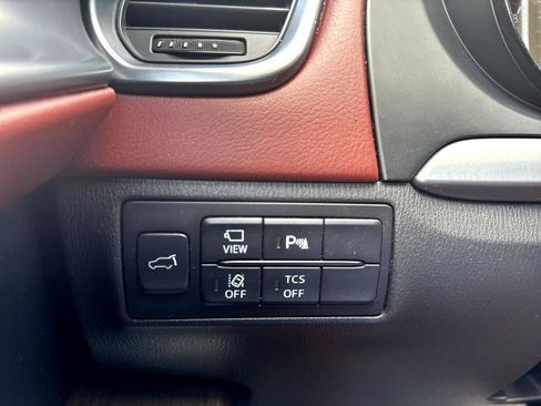 Used 2019 MAZDA CX-9 Signature image 30