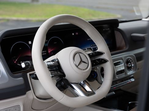 Used 2026 Mercedes-Benz G 63 AMG 4MATIC image 6
