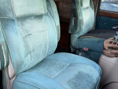 Used 1992 Chevrolet G20 image 20