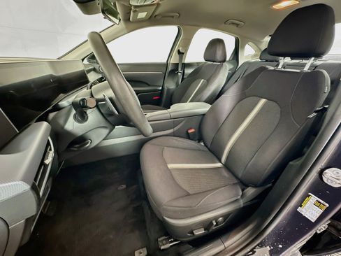Used 2025 Hyundai Sonata SEL FWD image 13