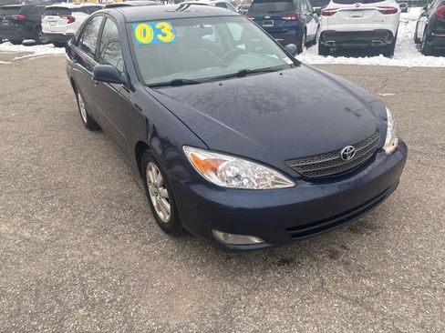 Used 2003 Toyota Camry LE image 1