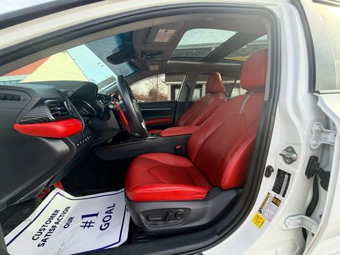 Used 2020 Toyota Camry XSE w/ Driver Assist Package image 16