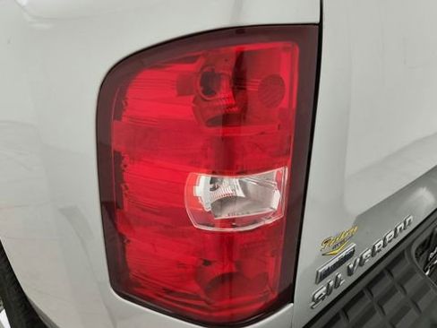 Used 2011 Chevrolet Silverado 1500 LT w/ Texas Edition image 11