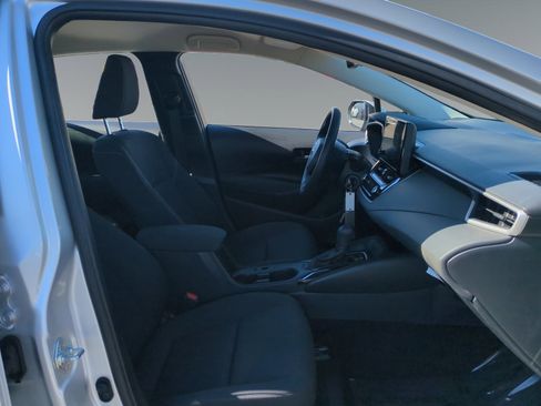 Used 2025 Toyota Corolla LE w/ Carpet Mat Package (TMS) image 15