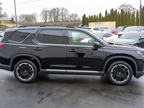 New 2026 Honda Pilot Touring image 5