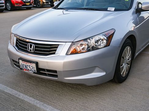 Used 2009 Honda Accord LX image 11