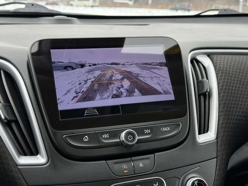 Used 2024 Chevrolet Malibu LT image 23