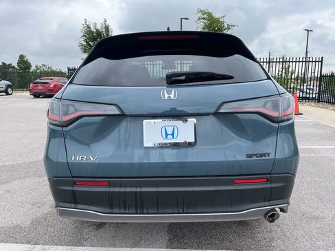 Used 2024 Honda HR-V Sport image 5