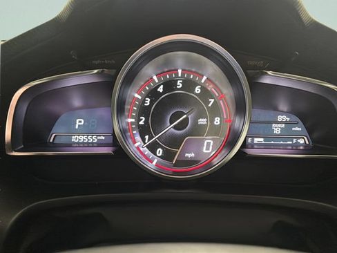 Used 2014 MAZDA MAZDA3 s Grand Touring w/ Technology Package FWD image 13