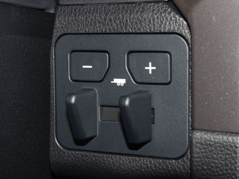New 2026 Toyota Tacoma SR5 AWD/4WD image 14