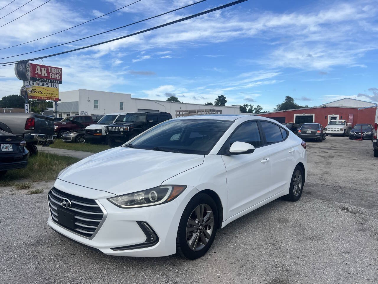 Used 2017 Hyundai Elantra Value Edition w/ Cargo Package FWD image 22
