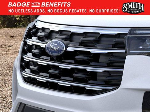New 2026 Ford Explorer Active w/ Active Comfort Package RWD image 18