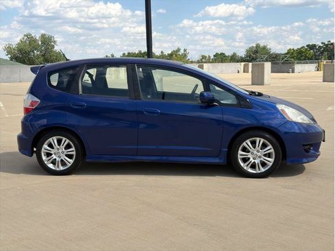 Used 2009 Honda Fit Sport image 9