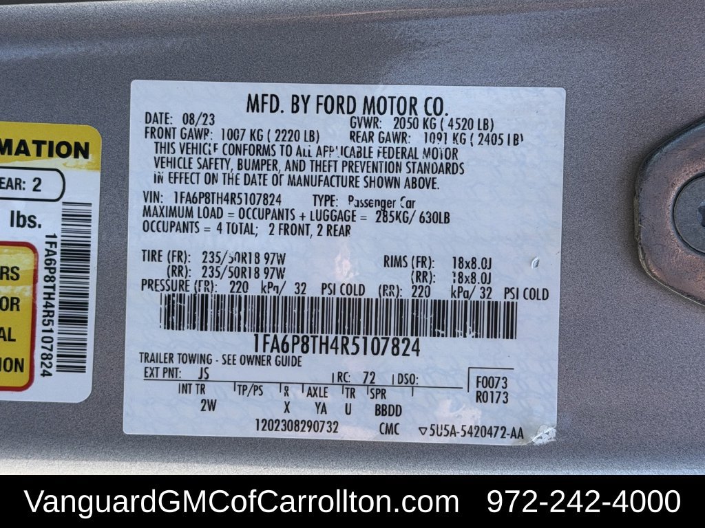 Used 2024 Ford Mustang Coupe RWD image 31