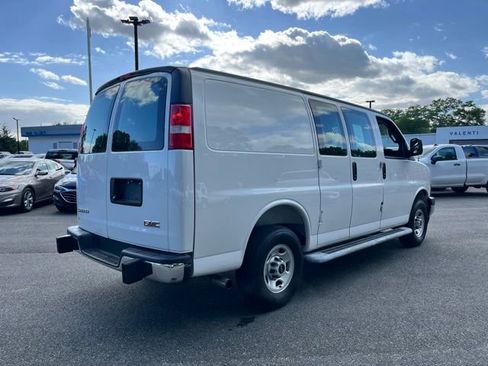 Used 2025 GMC Savana 2500 w/ Driver Convenience Package RWD image 6