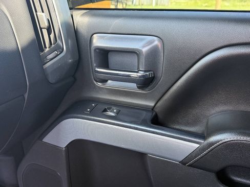 Used 2018 Chevrolet Silverado 1500 LT w/ All Star Edition AWD/4WD image 20