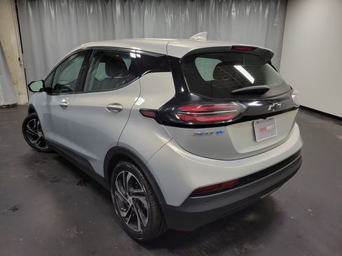 Used 2023 Chevrolet Bolt LT image 6