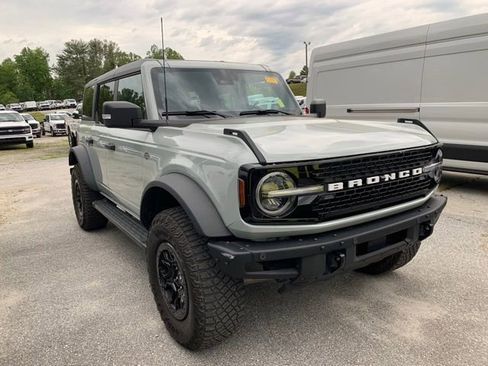 Used 2023 Ford Bronco Wildtrak AWD/4WD image 2
