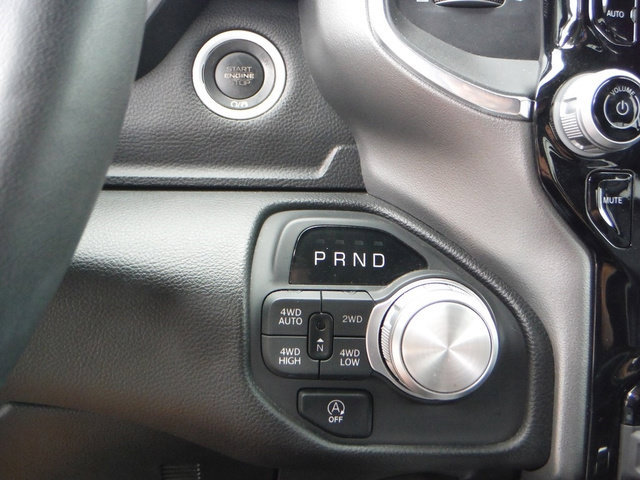 Used 2025 RAM 1500 Laramie AWD/4WD image 24