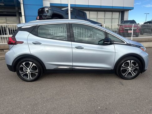 Used 2017 Chevrolet Bolt Premier w/ Driver Confidence II Package image 6