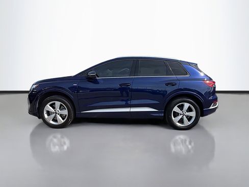 Used 2024 Audi Q4 e-tron Premium image 6