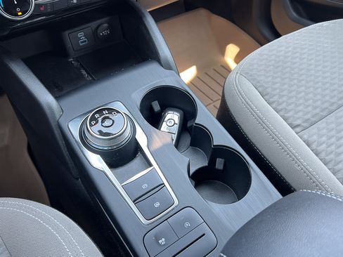 Used 2022 Ford Escape SE w/ Convenience Package FWD image 23
