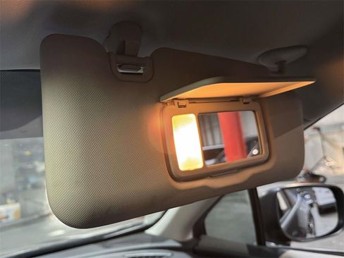 Used 2019 Subaru Crosstrek 2.0i Premium image 25