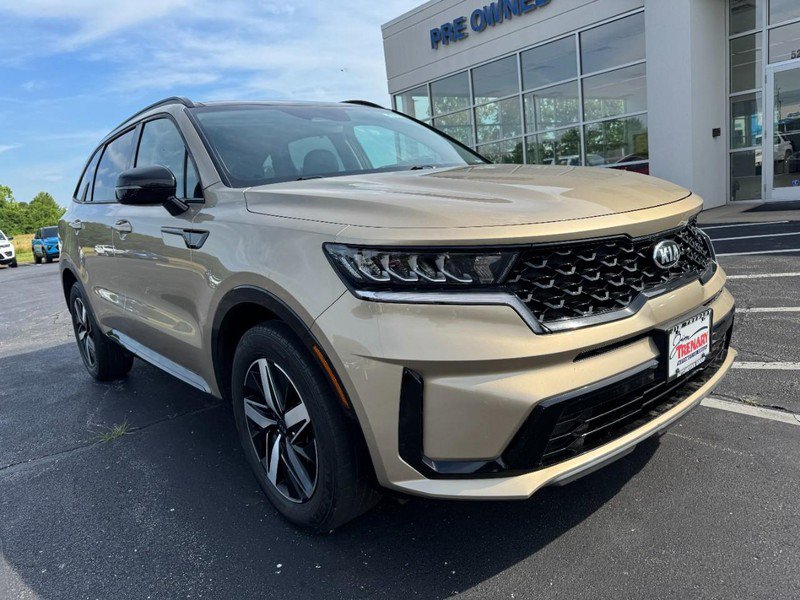 Used 2021 Kia Sorento S w/ Panoramic Sunroof Package FWD image 2