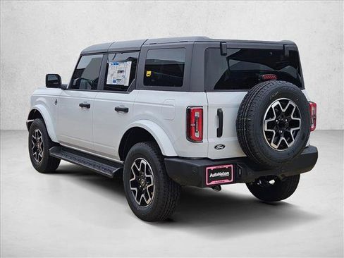 New 2026 Ford Bronco Outer Banks AWD/4WD image 8