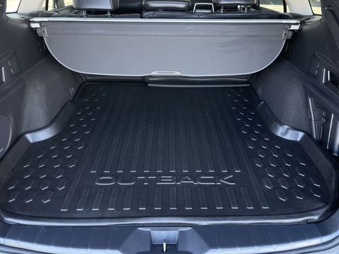 Used 2023 Subaru Outback Limited image 27