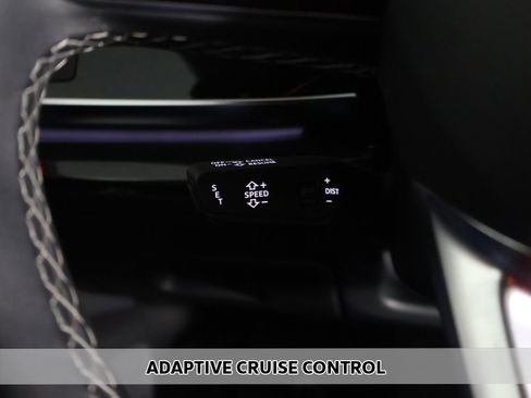 Used 2024 Audi Q8 Premium w/ Black Optic Package image 5