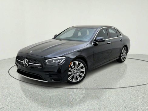 Certified 2022 Mercedes-Benz E 350 Sedan image 2