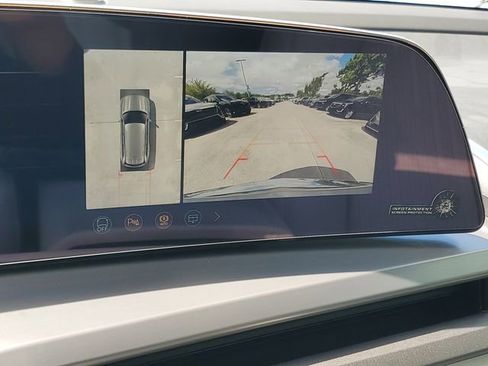 New 2026 Cadillac Vistiq Luxury image 11