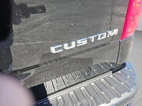 Used 2026 Chevrolet Silverado 1500 Custom image 39