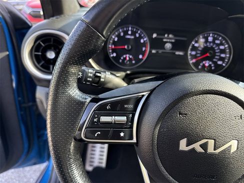 Used 2022 Kia Forte GT-Line image 24