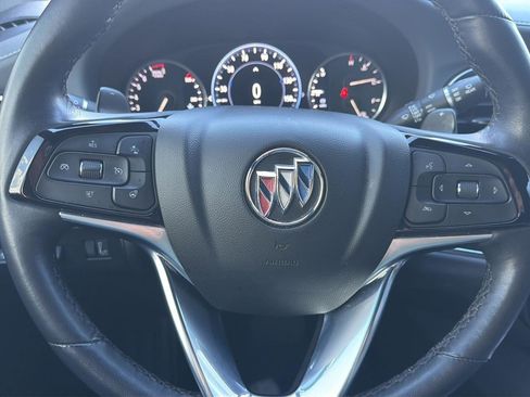 Used 2022 Buick Enclave Premium w/ Experience Buick Package FWD image 16