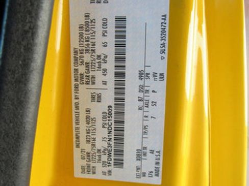 Used 2022 Ford E-350 and Econoline 350 Super Duty RWD image 25