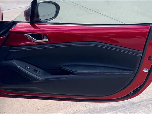 Used 2023 MAZDA MX-5 Miata Grand Touring image 18