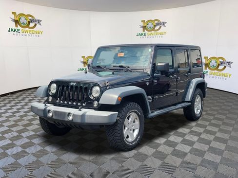 Used 2017 Jeep Wrangler Unlimited Sport w/ Quick Order Package 24S AWD/4WD image 3
