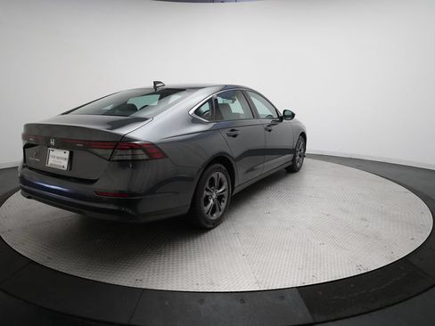 Certified 2023 Honda Accord EX image 35
