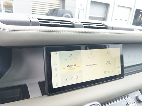 Certified 2024 Land Rover Defender 110 S image 25