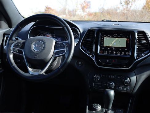 Used 2020 Jeep Cherokee High Altitude image 28