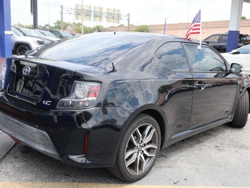 Used 2016 Scion tC FWD image 6