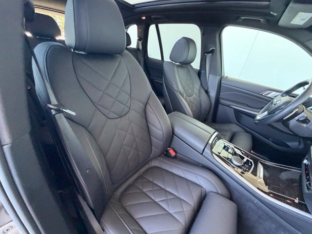 Certified 2024 BMW X5 sDrive40i w/ Premium Package RWD image 38