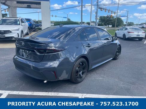 Used 2025 Toyota Corolla LE FWD image 5